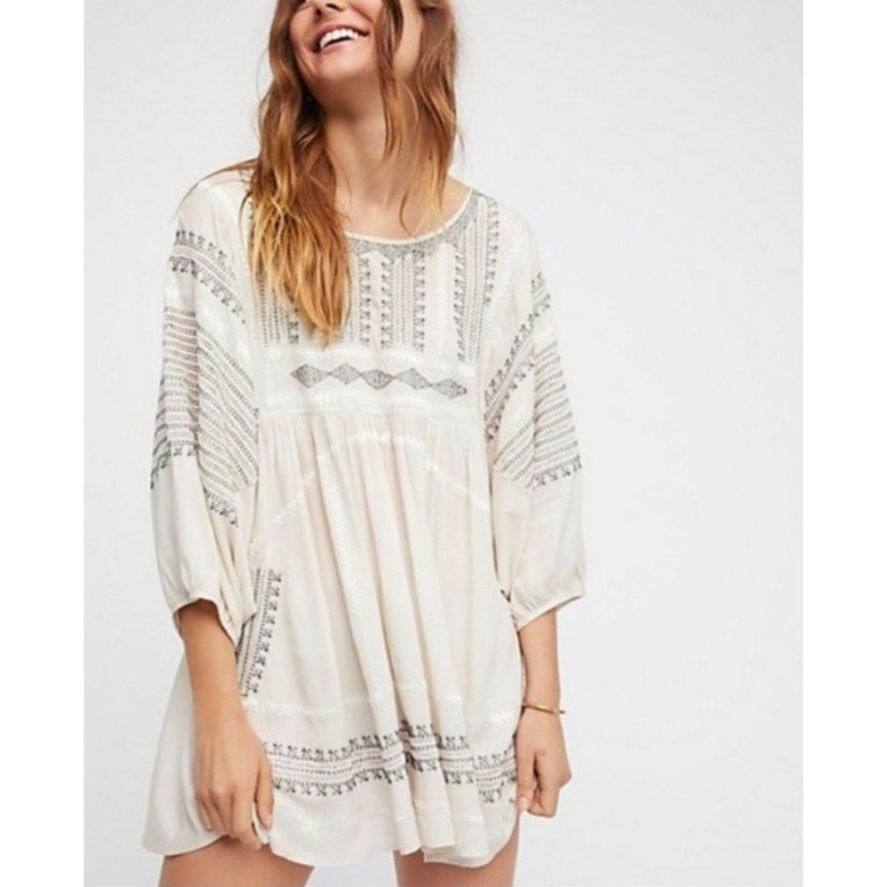 Free People NWT Wild One Embroidered Tunic Sz Med Peasant Boho Balloon Sleeve